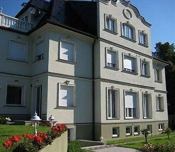 Am Waldschloesschen Pensión Dresde