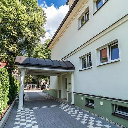 Pensionat Am Waldschloesschen 3*