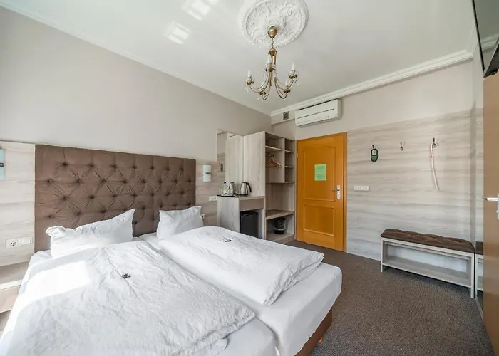 Am Waldschloesschen Guest house Dresden