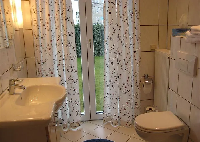 Πανσιόν Am Waldschloesschen Δρέσδη