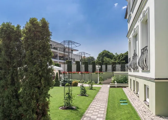 Πανσιόν Am Waldschloesschen Δρέσδη