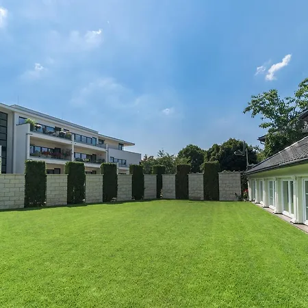 Am Waldschloesschen 3* Dresden